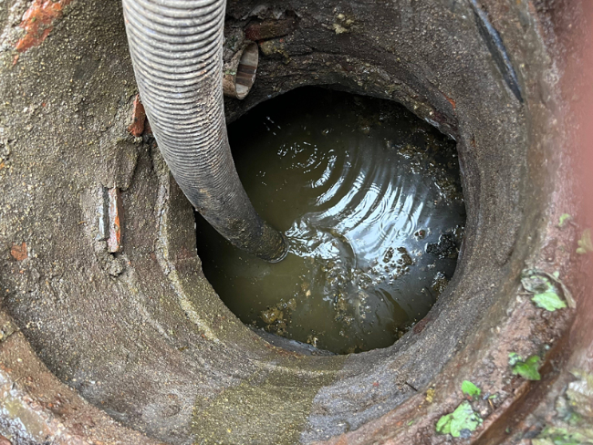 宁海化粪池清理的周期与注意事项